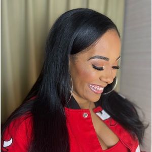 Meet your Posher, Jeniese